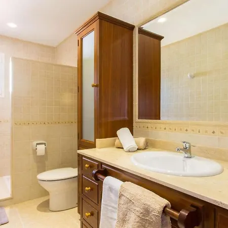 Gatoses Villa Sa Coma (Mallorca)